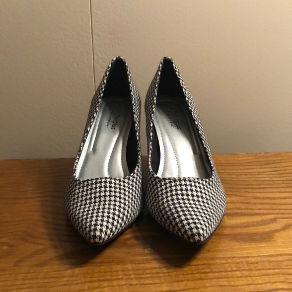 Black and white hornstooth heels - Picture 2 of 4